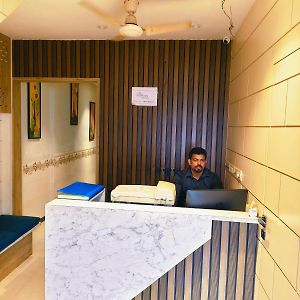 Hotel Sunrise Residency