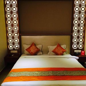 Hotel B And B